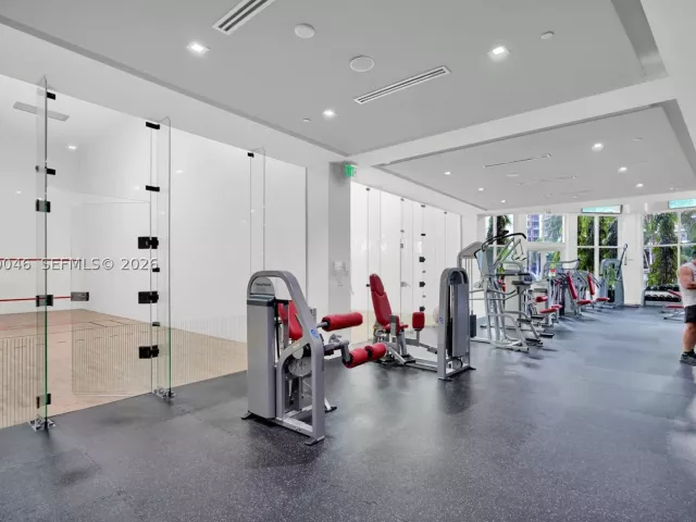 3-bedroom condo for sale in Miami - 901 Brickell Key Blvd 3204 - MondialRealty