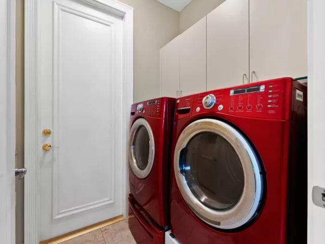 3-bedroom home for rent in Boca Raton - 7081 Mallorca Crescent - MondialRealty