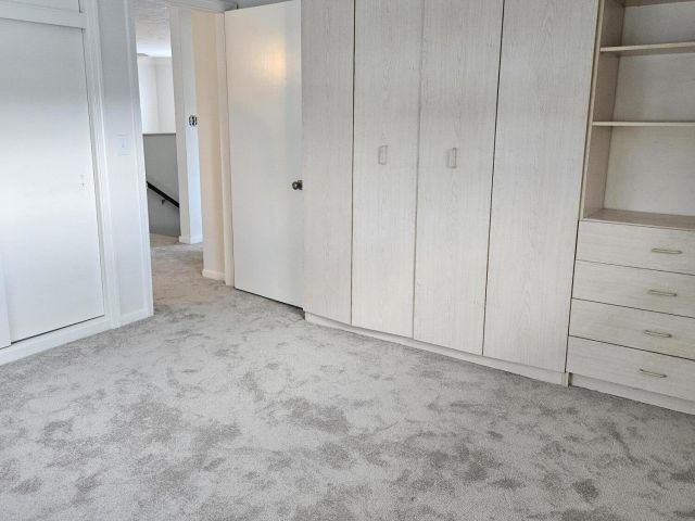 4-bedroom home for sale in Fort Lauderdale - 2141 SW 23rd Avenue - MondialRealty