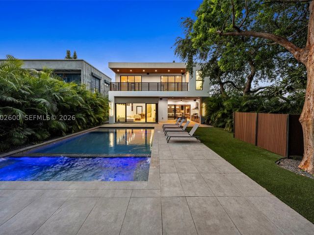5-bedroom home for sale in Miami - 260 NW 47th St - MondialRealty