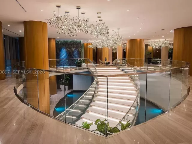 1-bedroom condo for sale in Miami - 488 NE 18th St 1205 - MondialRealty