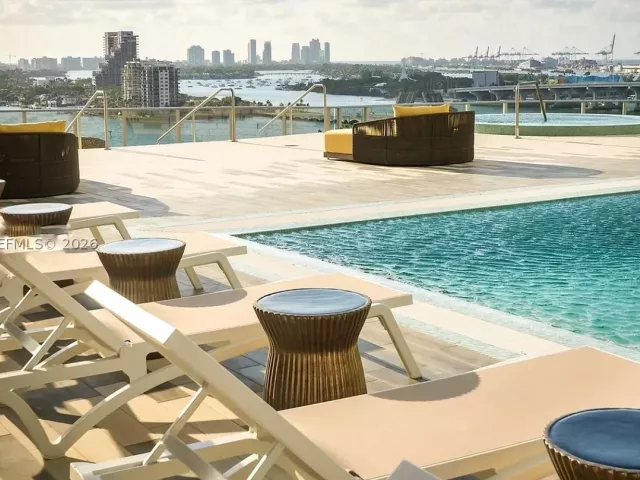 1-bedroom condo for sale in Miami - 488 NE 18th St 1205 - MondialRealty