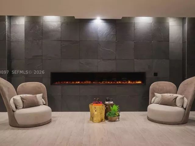 1-bedroom condo for sale in Miami - 488 NE 18th St 1205 - MondialRealty