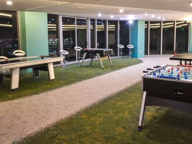 1-bedroom condo for sale in Miami - 488 NE 18th St 1205 - MondialRealty