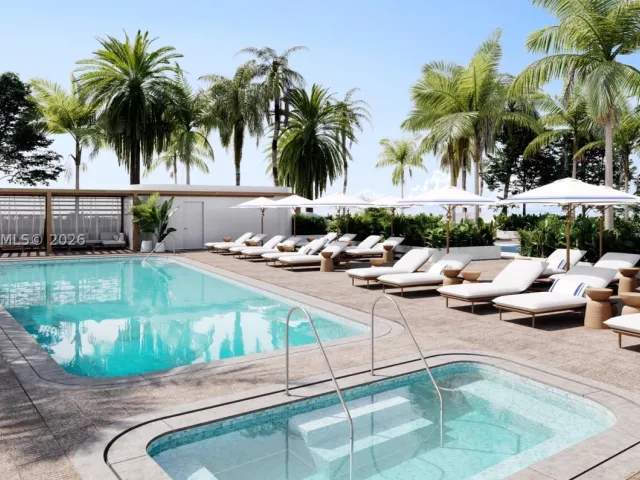4-bedroom condo for sale in Pompano Beach - 900 N Ocean Blvd 1903 - MondialRealty