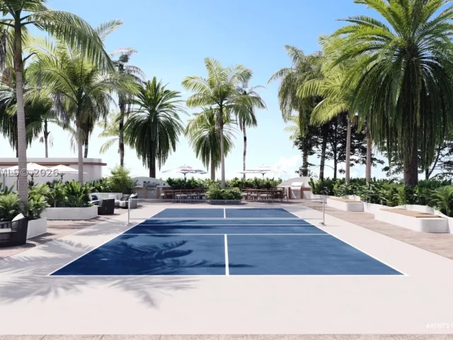 4-bedroom condo for sale in Pompano Beach - 900 N Ocean Blvd 1903 - MondialRealty