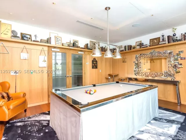 3-bedroom condo for sale in Miami - 1300 S Miami Ave 1405 - MondialRealty