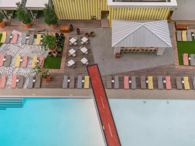 3-bedroom condo for sale in Miami - 1300 S Miami Ave 1405 - MondialRealty