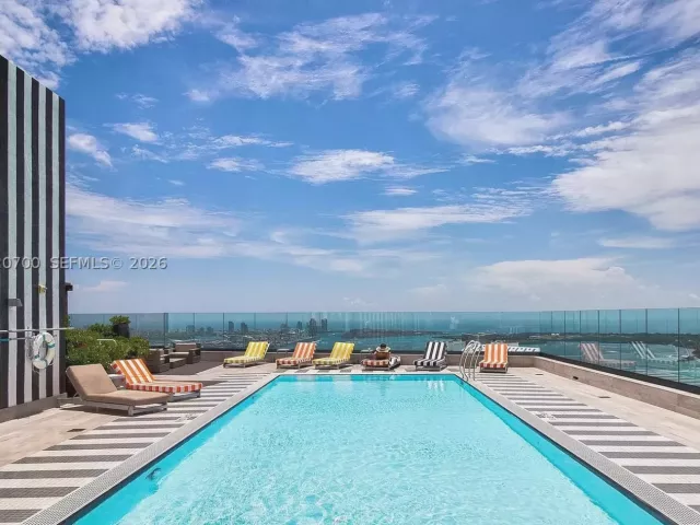 3-bedroom condo for sale in Miami - 1300 S Miami Ave 1405 - MondialRealty