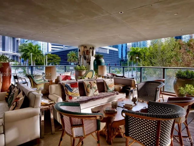 3-bedroom condo for sale in Miami - 1300 S Miami Ave 1405 - MondialRealty