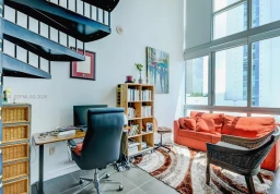 Apartment #L-1022 at Met 1