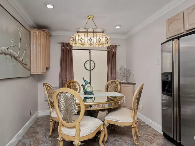 2-bedroom home for rent in Boca Raton - 9708 Erica Court - MondialRealty