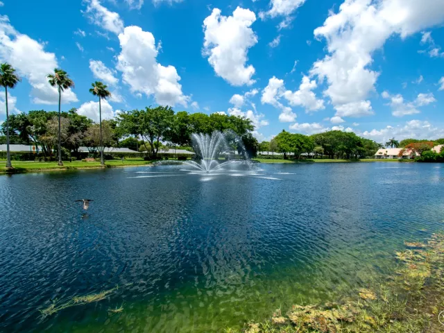 2-bedroom home for rent in Boca Raton - 9708 Erica Court - MondialRealty