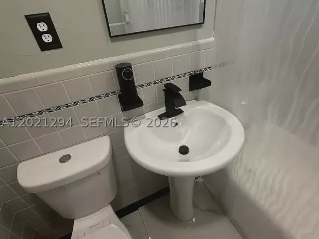 4-bedroom home for rent in Miami - 1275 NW 50th St 0 - MondialRealty