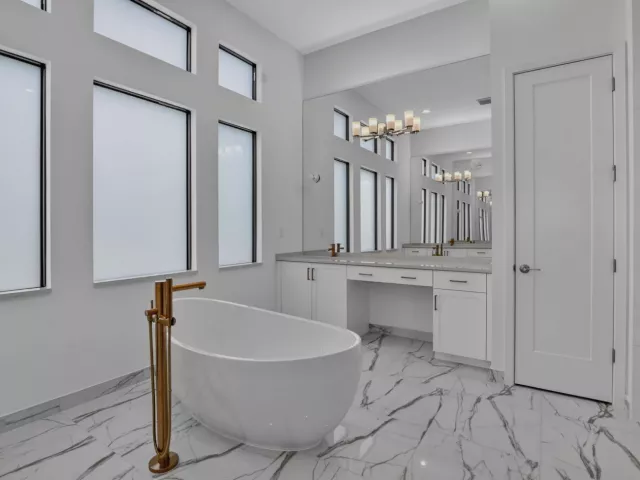 4-bedroom home for sale in Boca Raton - 20041 Pacific Dunes Drive - MondialRealty