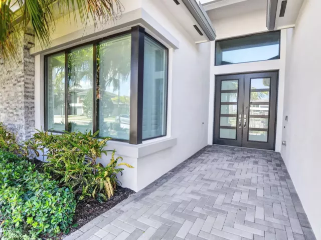 4-bedroom home for sale in Boca Raton - 20041 Pacific Dunes Drive - MondialRealty