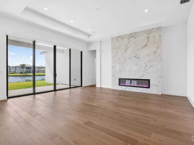 4-bedroom home for sale in Boca Raton - 20041 Pacific Dunes Drive - MondialRealty
