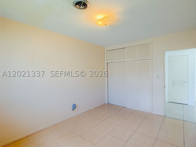 4-bedroom home for rent in Fort Lauderdale - 1650 NW 26th Ter 0 - MondialRealty