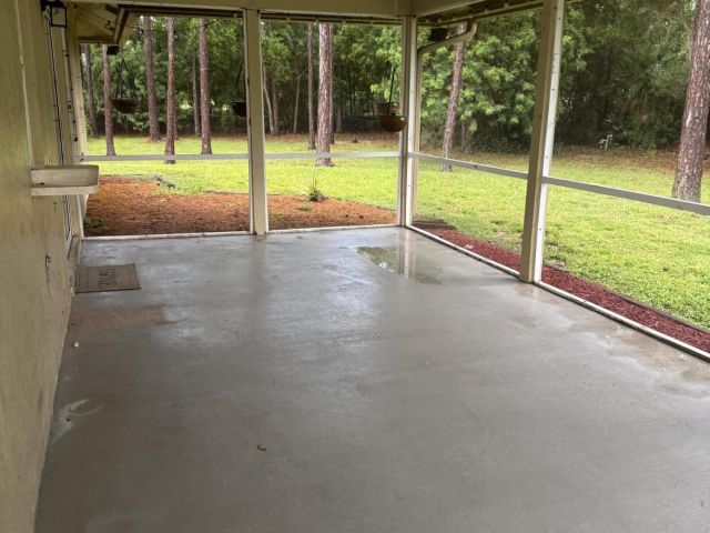 3-bedroom home for rent in West Palm Beach - 12564 N 68th Street - MondialRealty