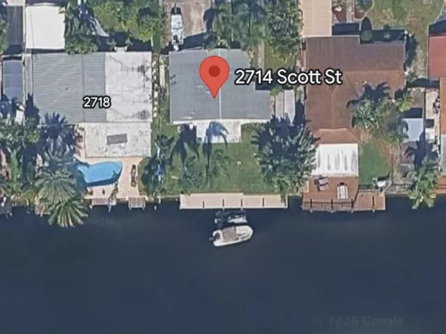 3-bedroom home for sale in Hollywood - 2714 Scott Street - MondialRealty