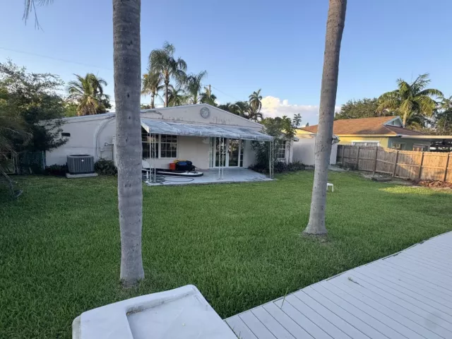 3-bedroom home for sale in Hollywood - 2714 Scott Street - MondialRealty
