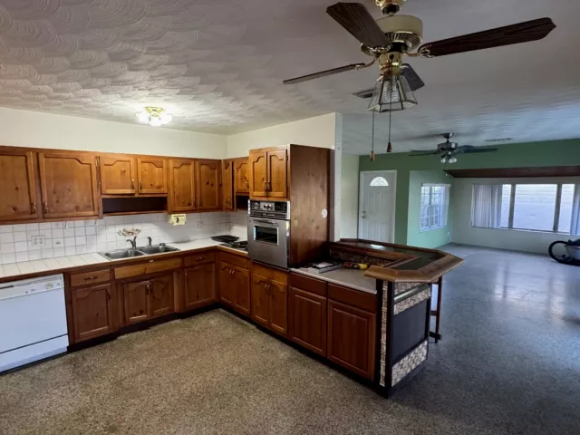 3-bedroom home for sale in Hollywood - 2714 Scott Street - MondialRealty