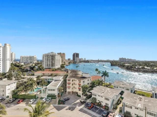 1-bedroom condo for rent in Fort Lauderdale - 401 N Birch Rd 514 - MondialRealty