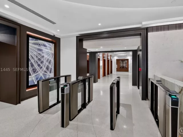 1-bedroom condo for sale in Miami - 1717 N Bayshore Dr A-1437 - MondialRealty