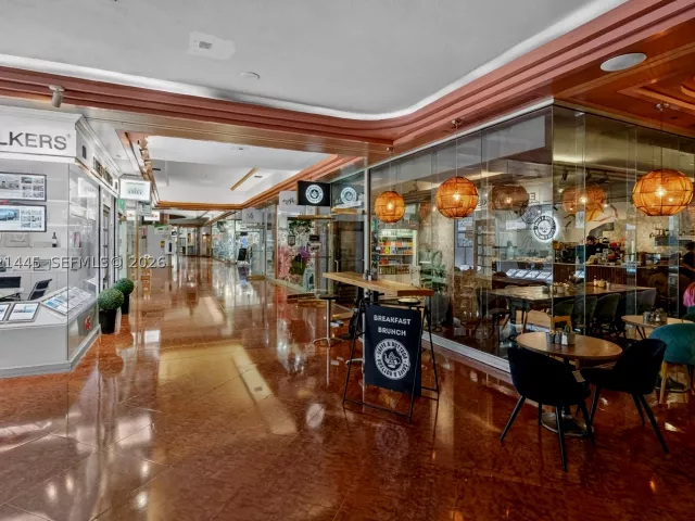 1-bedroom condo for sale in Miami - 1717 N Bayshore Dr A-1437 - MondialRealty