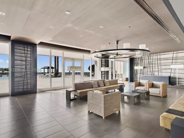 2-bedroom condo for rent in Hallandale Beach - 1850 S OCEAN DR 4009 - MondialRealty