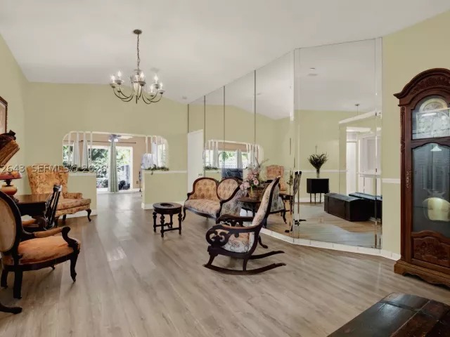 3-bedroom home for sale in Miami - 10813 SW 158th Ln - MondialRealty