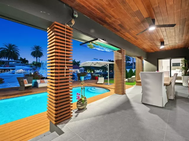 5-bedroom home for sale in North Miami Beach - 16431 NE 34th Ave - MondialRealty