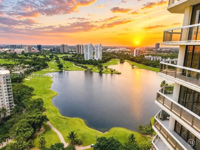 2-bedroom condo for rent in Aventura - 20185 E Country Club Dr 1104 - MondialRealty