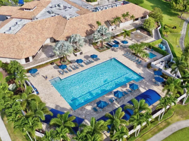 3-bedroom home for sale in Boca Raton - 7940 La Mirada Drive - MondialRealty