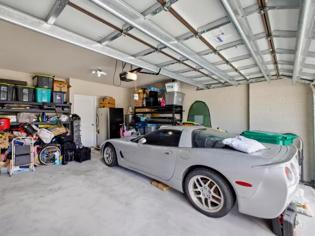 3-bedroom home for sale in West Palm Beach - 5720 Mentmore Drive - MondialRealty
