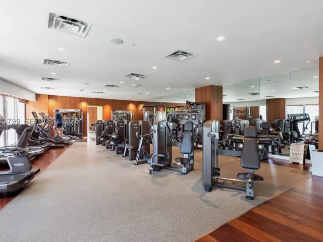 2-bedroom condo for sale in Miami - 1300 S Miami Ave 4709 - MondialRealty