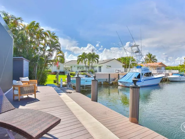 3-bedroom home for rent in Boca Raton - 713 Forsyth Street - MondialRealty