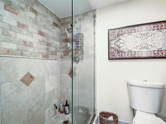 2-bedroom home for rent in Lauderdale By The Sea - 5555 N Ocean Boulevard 37 - MondialRealty