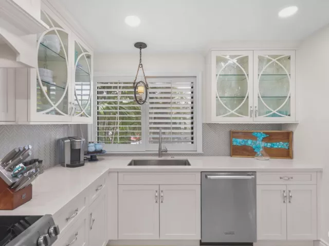 2-bedroom home for sale in Fort Lauderdale - 3010 NE 49th Street 7 - MondialRealty