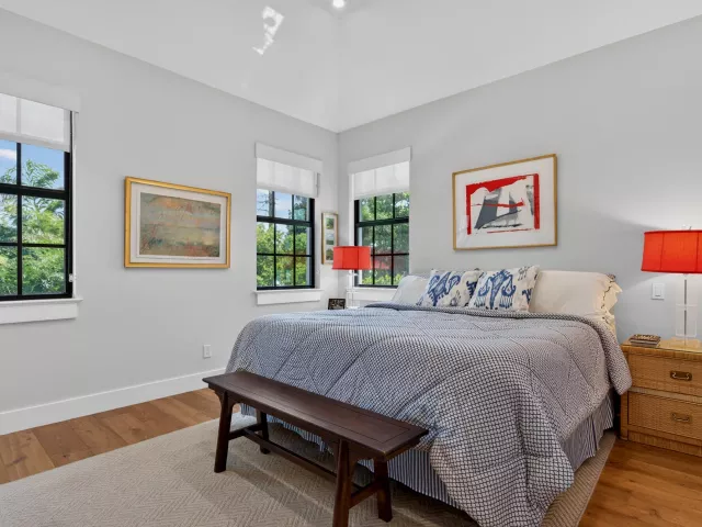 3-bedroom home for sale in West Palm Beach - 240 31st Street - MondialRealty