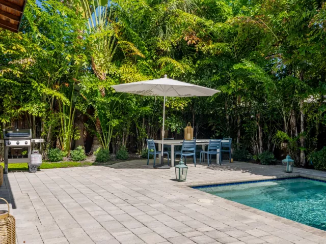 3-bedroom home for sale in West Palm Beach - 240 31st Street - MondialRealty