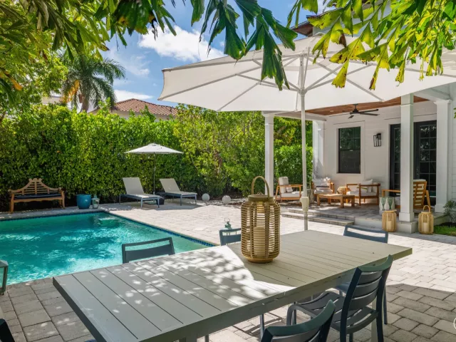 3-bedroom home for sale in West Palm Beach - 240 31st Street - MondialRealty