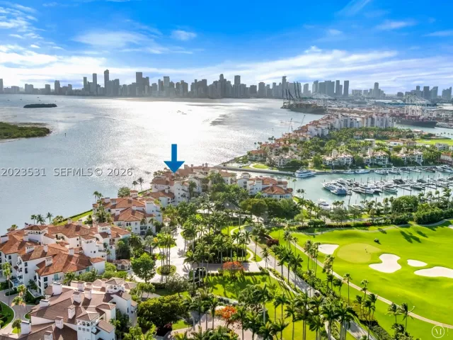 2-bedroom condo for rent in Miami Beach - 2425 Fisher Island Dr 5205 - MondialRealty