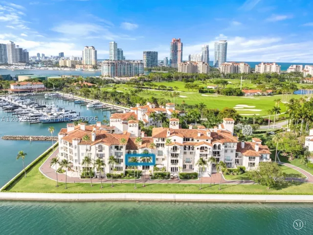 2-bedroom condo for rent in Miami Beach - 2425 Fisher Island Dr 5205 - MondialRealty