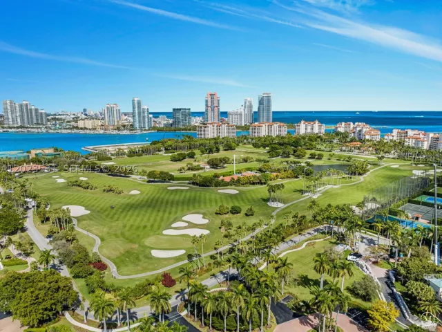 2-bedroom condo for rent in Miami Beach - 2425 Fisher Island Dr 5205 - MondialRealty