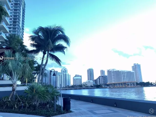 3-bedroom condo for sale in Miami - 1155 Brickell Bay Dr 1202 - MondialRealty