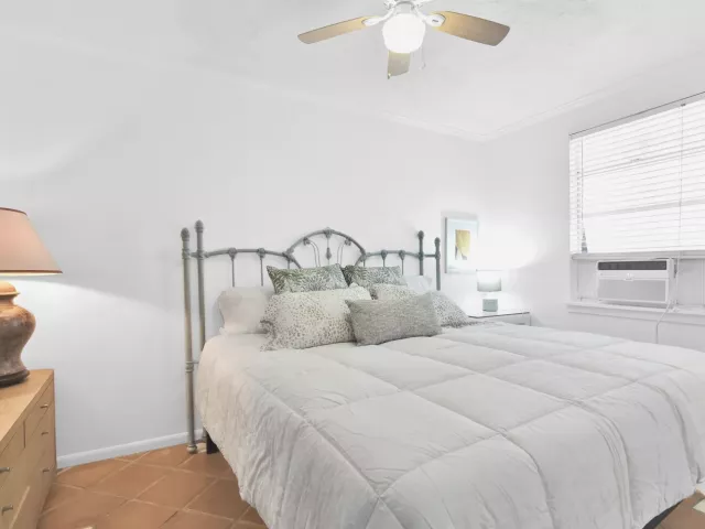 3-bedroom home for rent in Delray Beach - 3218 Palm Drive - MondialRealty