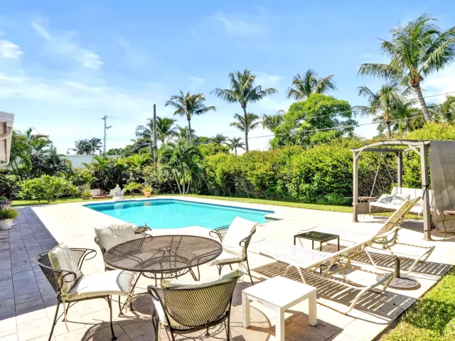 3-bedroom home for rent in Delray Beach - 710 NW 1st Avenue - MondialRealty