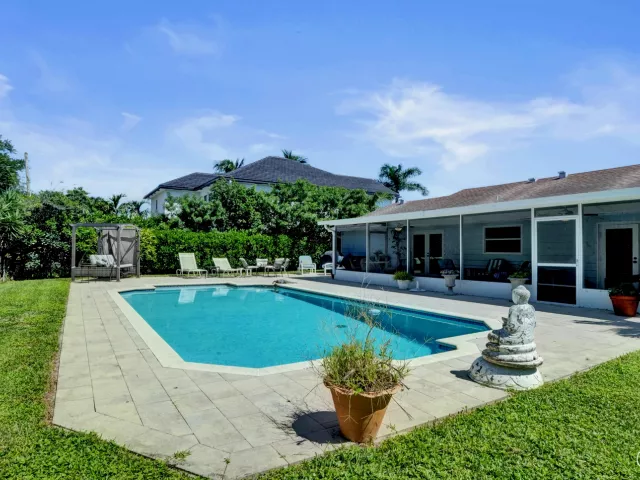 3-bedroom home for rent in Delray Beach - 710 NW 1st Avenue - MondialRealty