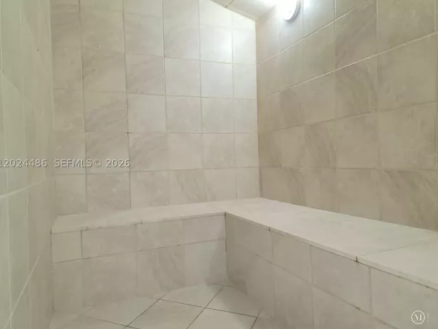 2-bedroom condo for rent in Hallandale Beach - 2030 S Ocean Dr 923 - MondialRealty